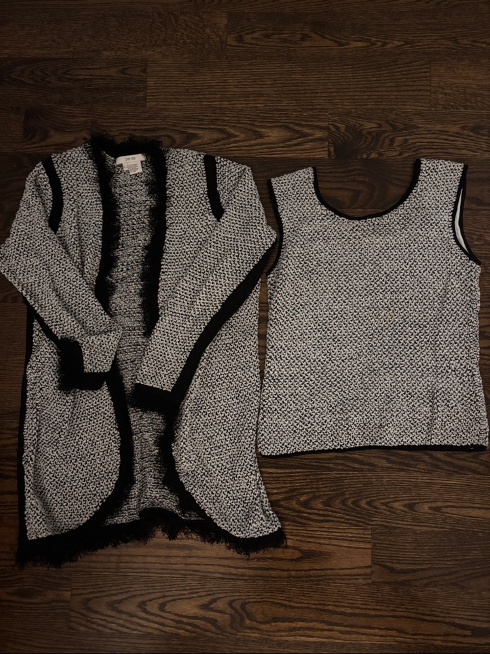Per Se Black & White Tank and Sweater Set